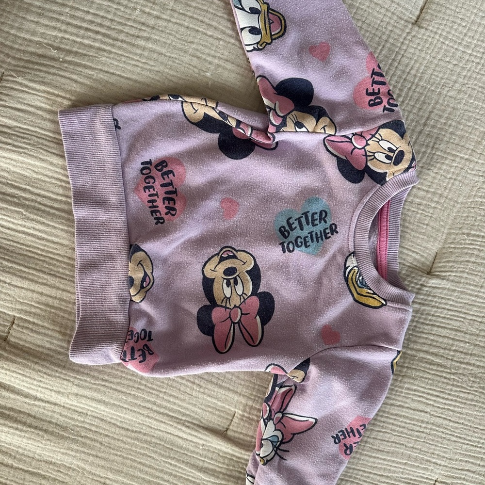 Disney Minnie Mouse Sweatshirt